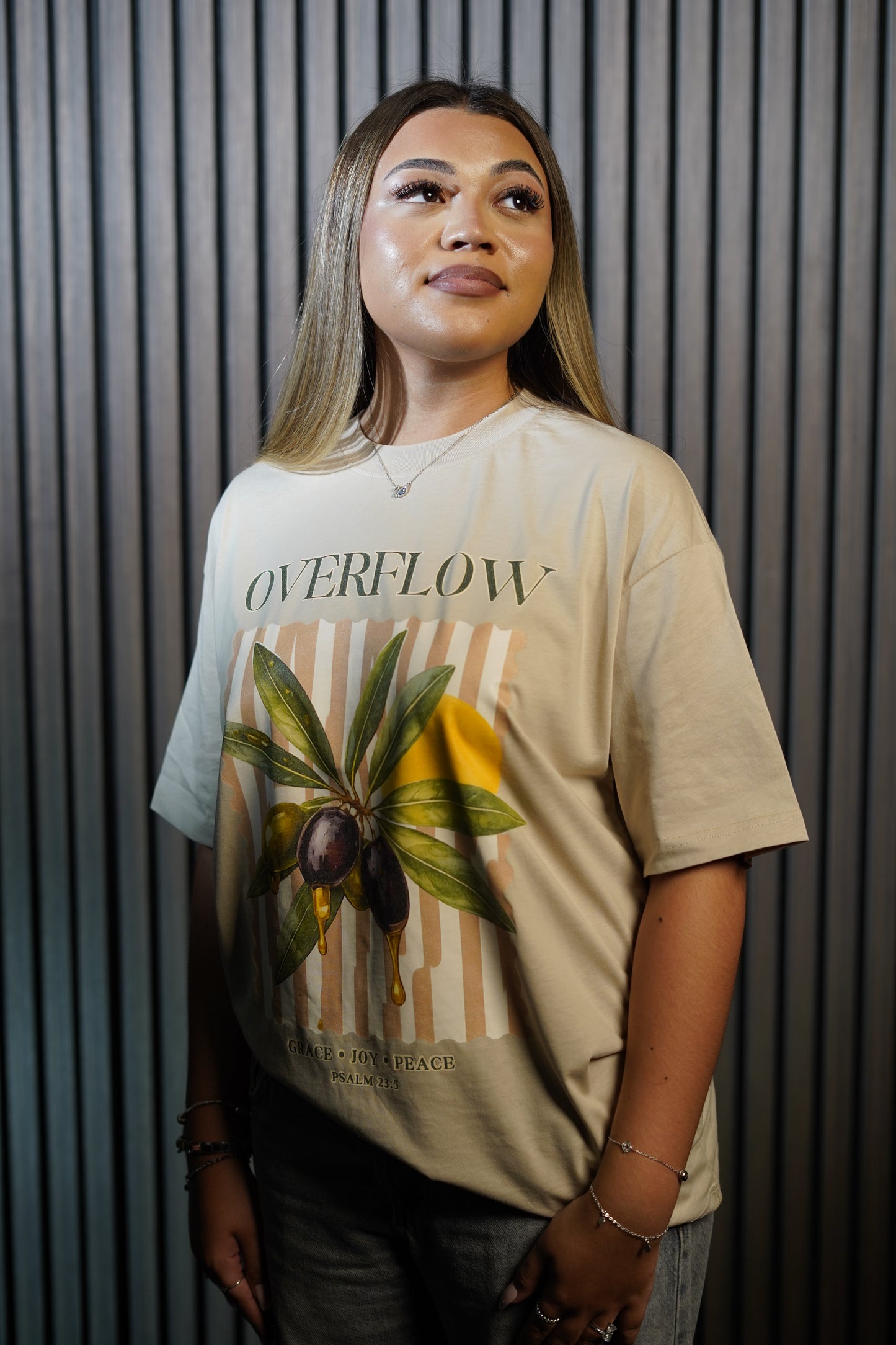 Oversize Striped Beige - Front Print