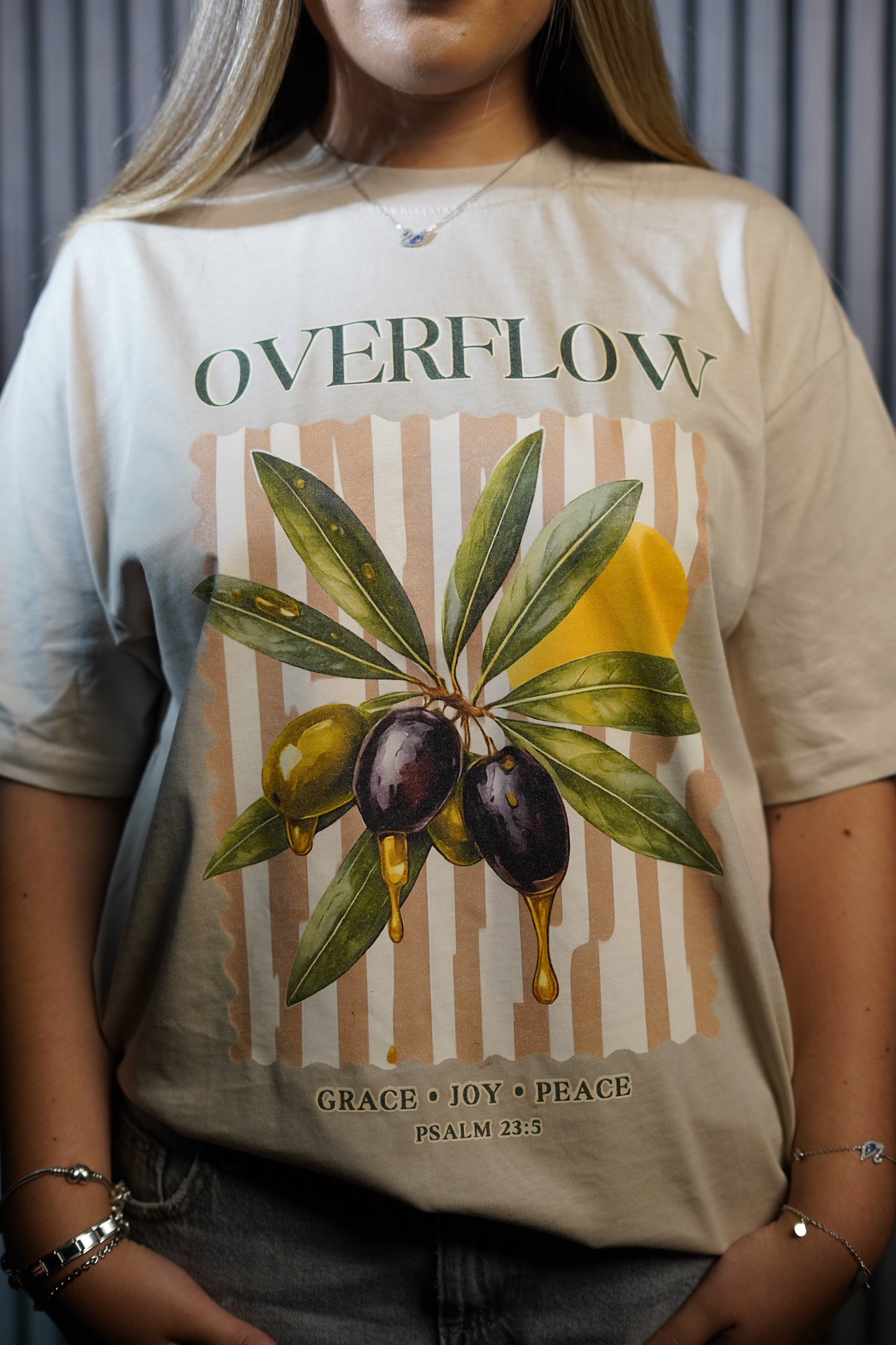 Oversize Striped Beige - Front Print